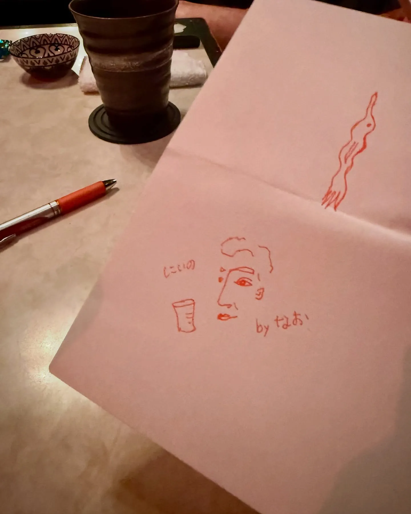 似顔絵似てない？笑❤️旅の疲れを癒しにAbhiへ舞い込んだス...