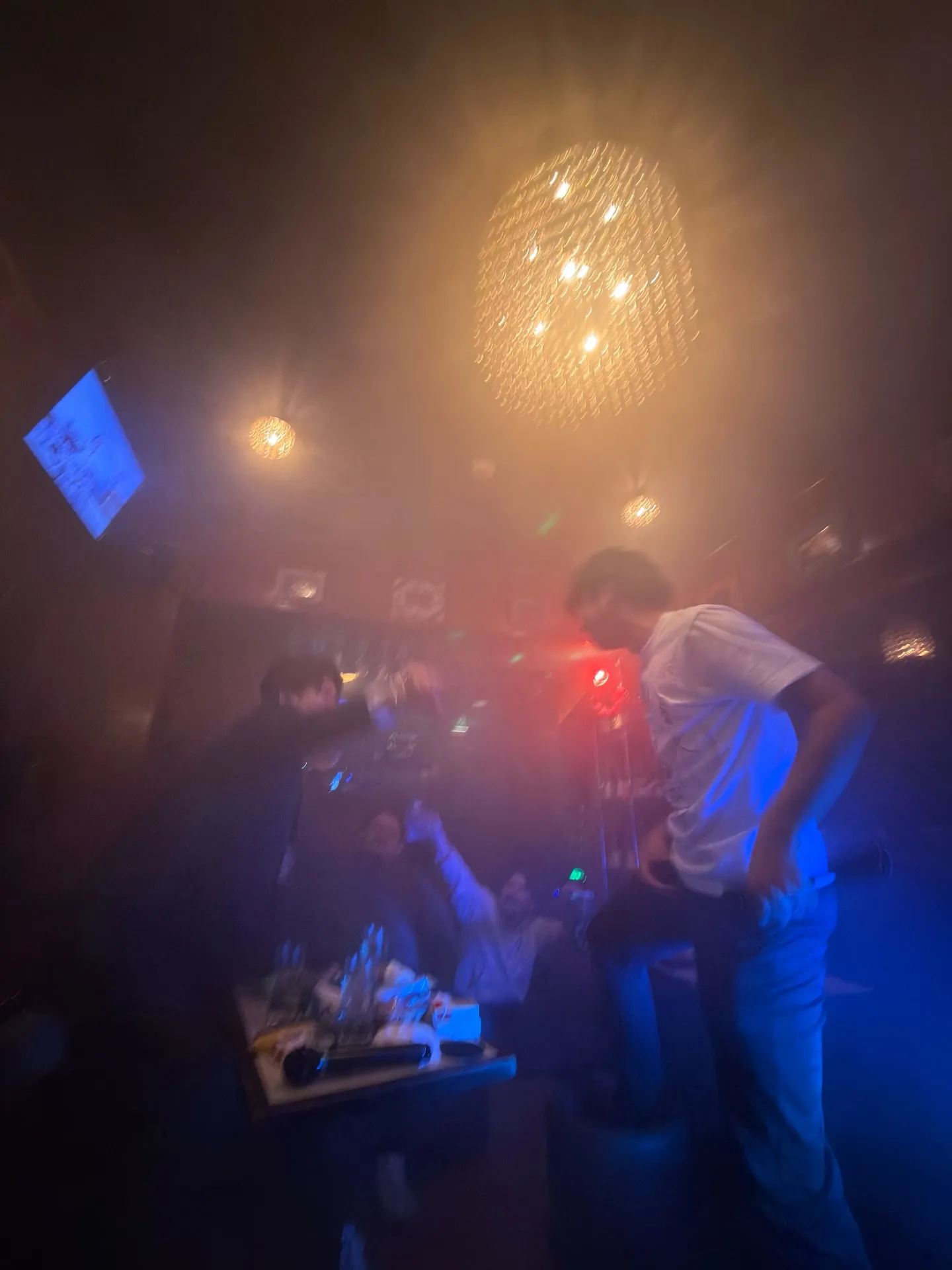 前回の投稿の続きー❤️ある日のスモークnight💫