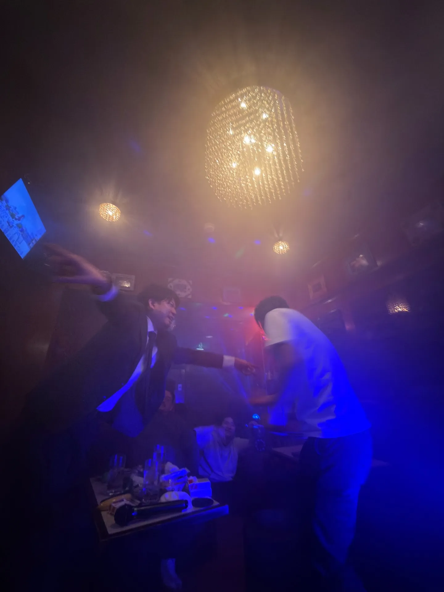 前回の投稿の続きー❤️ある日のスモークnight💫