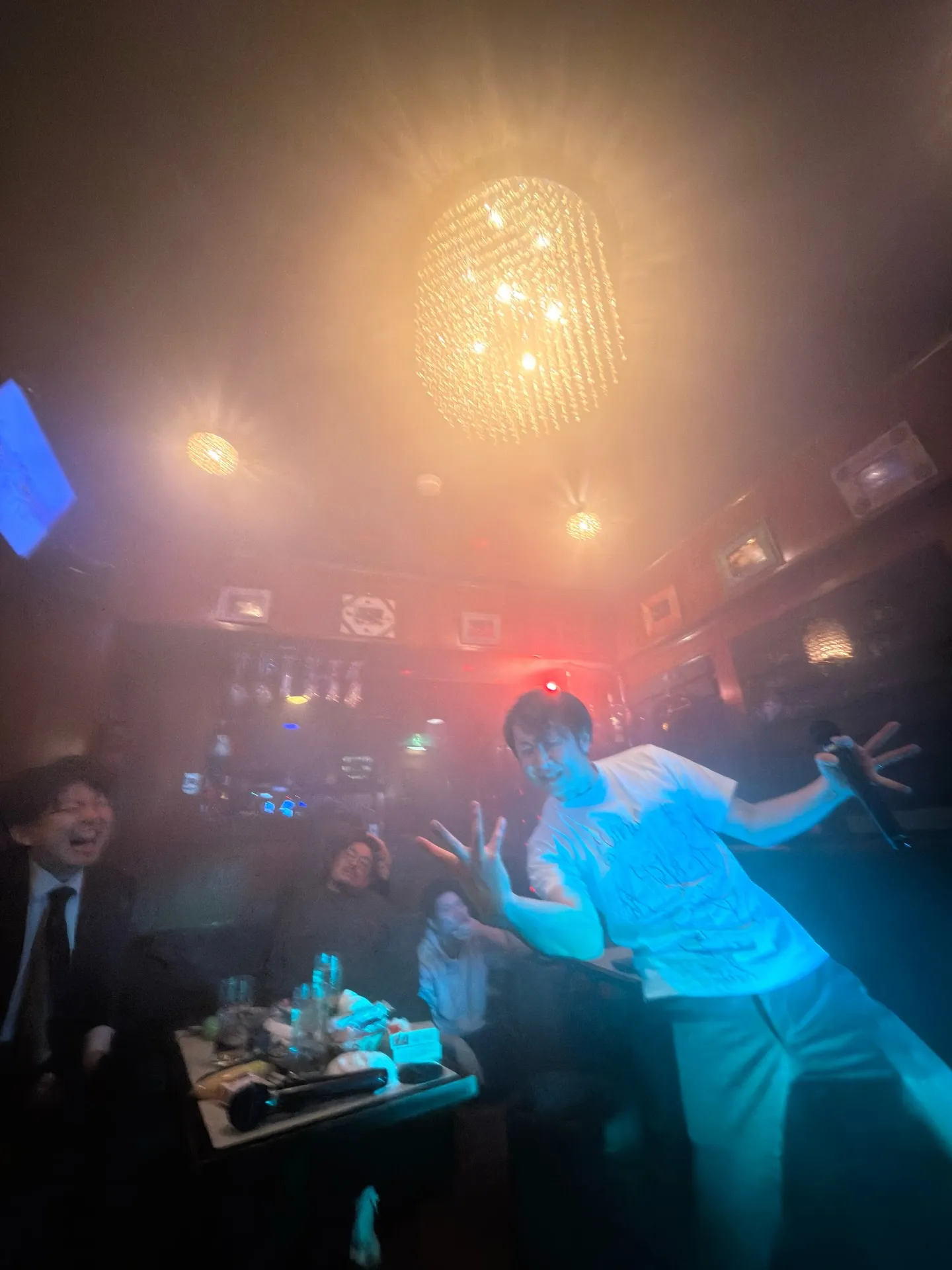 前回の投稿の続きー❤️ある日のスモークnight💫