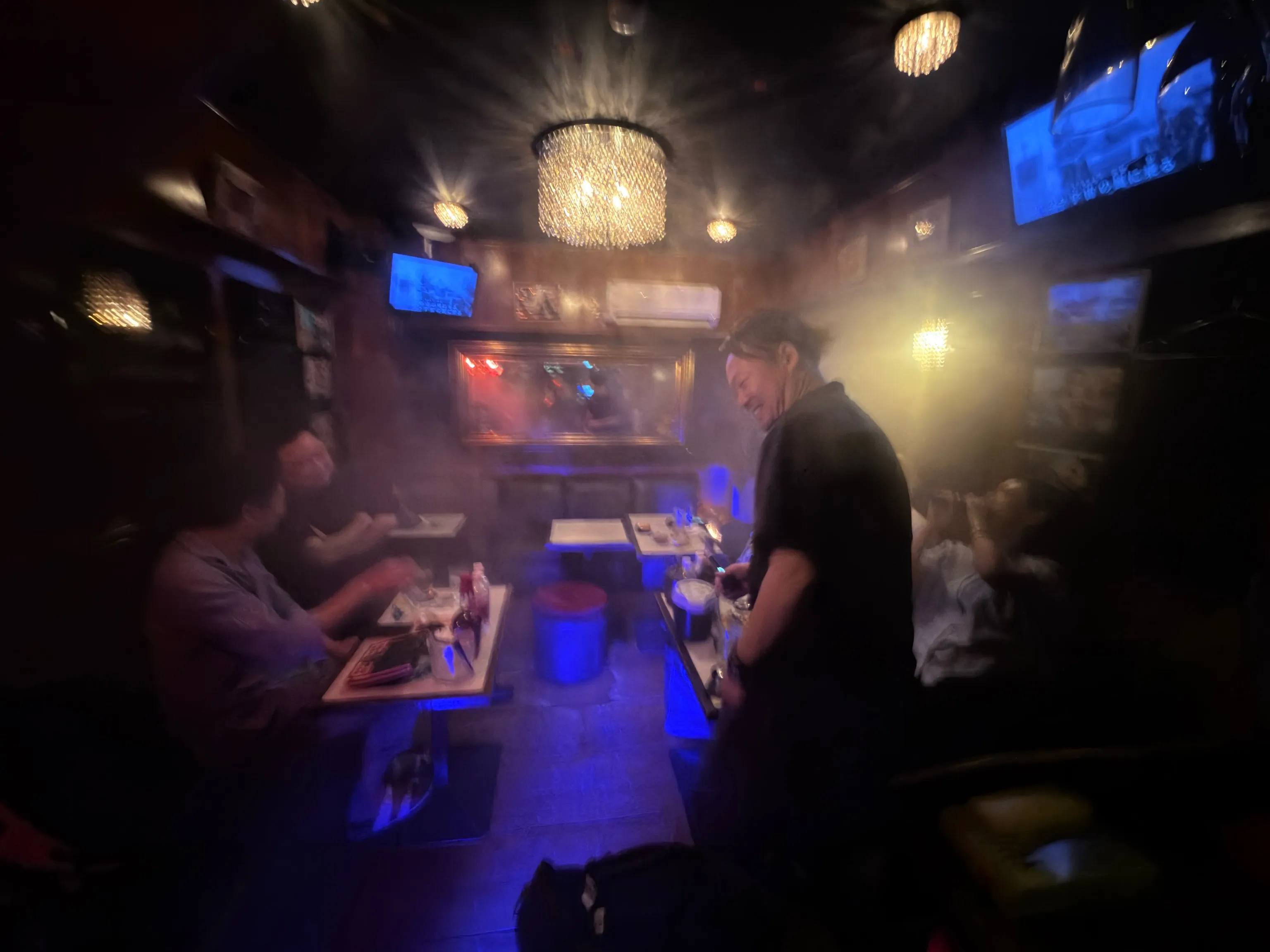 ある夜のAbhiアビー❤️常連さんとお連れ様