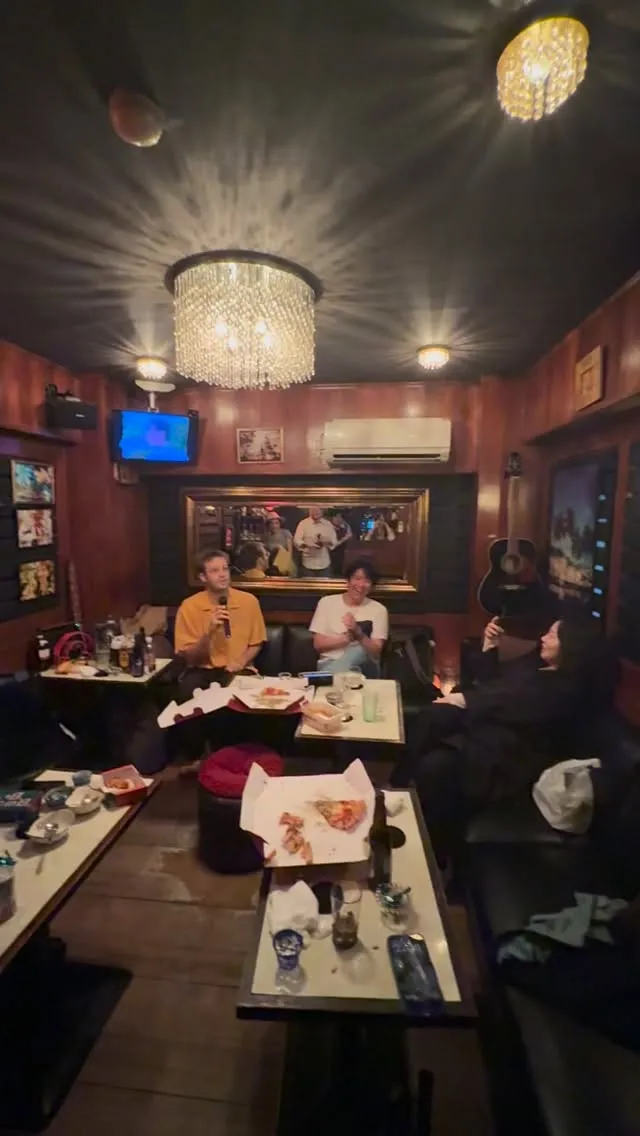 急きょ土曜日営業〜❤️色んな国の人が来てくれた！！！💫